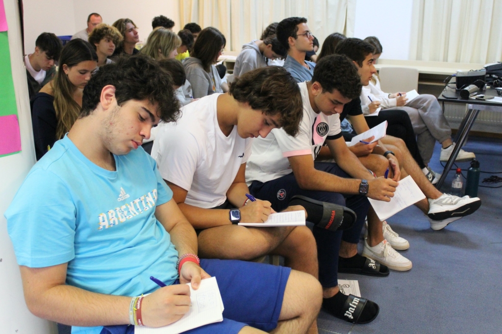 Village Camps International Summer Camp LTC, Leysin 2024-07-22 https://www.villagecamps.com/journals_admin/images/2646-0591-IMG_3003.jpg