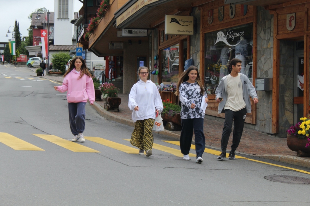 Village Camps International Summer Camp LTC, Leysin 2024-07-22 https://www.villagecamps.com/journals_admin/images/2648-0710-IMG_3613.jpg