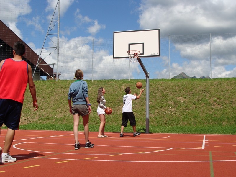 Village Camps International Summer Camp LTC, Leysin 2024-07-22 https://www.villagecamps.com/journals_admin/images/477-5-DSC04301.jpg
