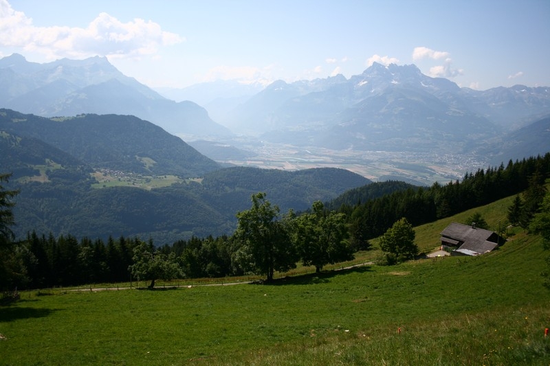 Village Camps International Summer Camp LTC, Leysin 2024-07-22 https://www.villagecamps.com/journals_admin/images/480-5-IMG_8895.jpg
