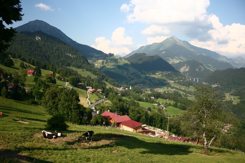 Village Camps International Summer Camp LTC, Leysin 2024-07-22 https://www.villagecamps.com/journals_admin/images/481-5-IMG_9125.jpg