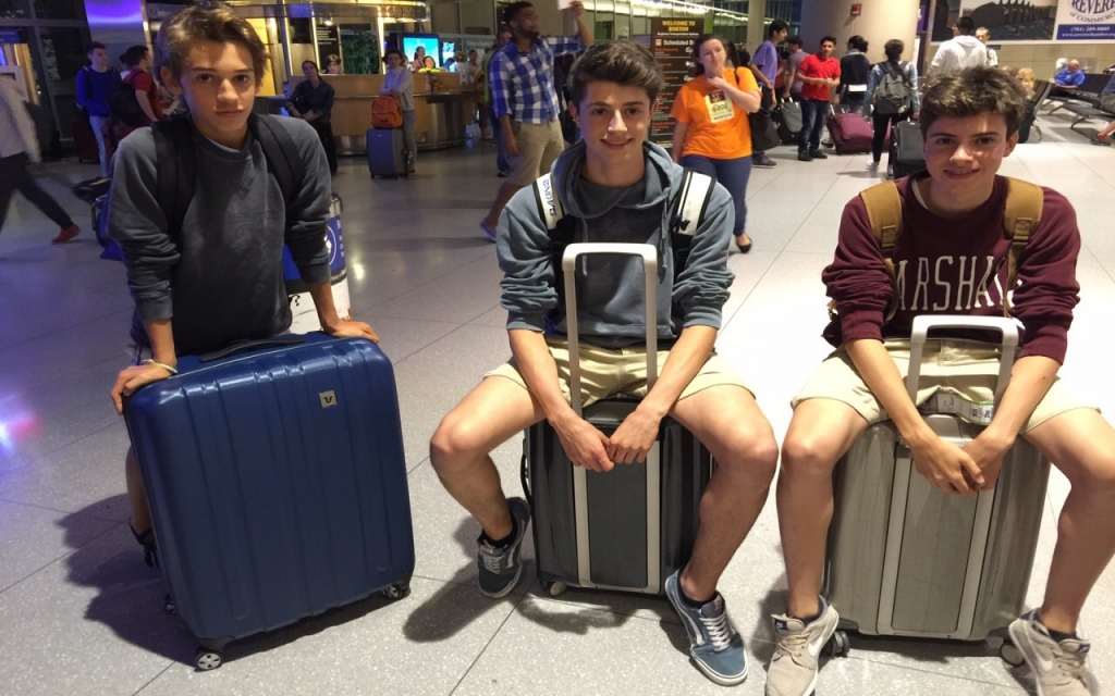 Village Camps International Summer Camp Boston, USA 2015-08-01 https://www.villagecamps.com/journals_admin/images/1383-1165-IMG_6409.jpg