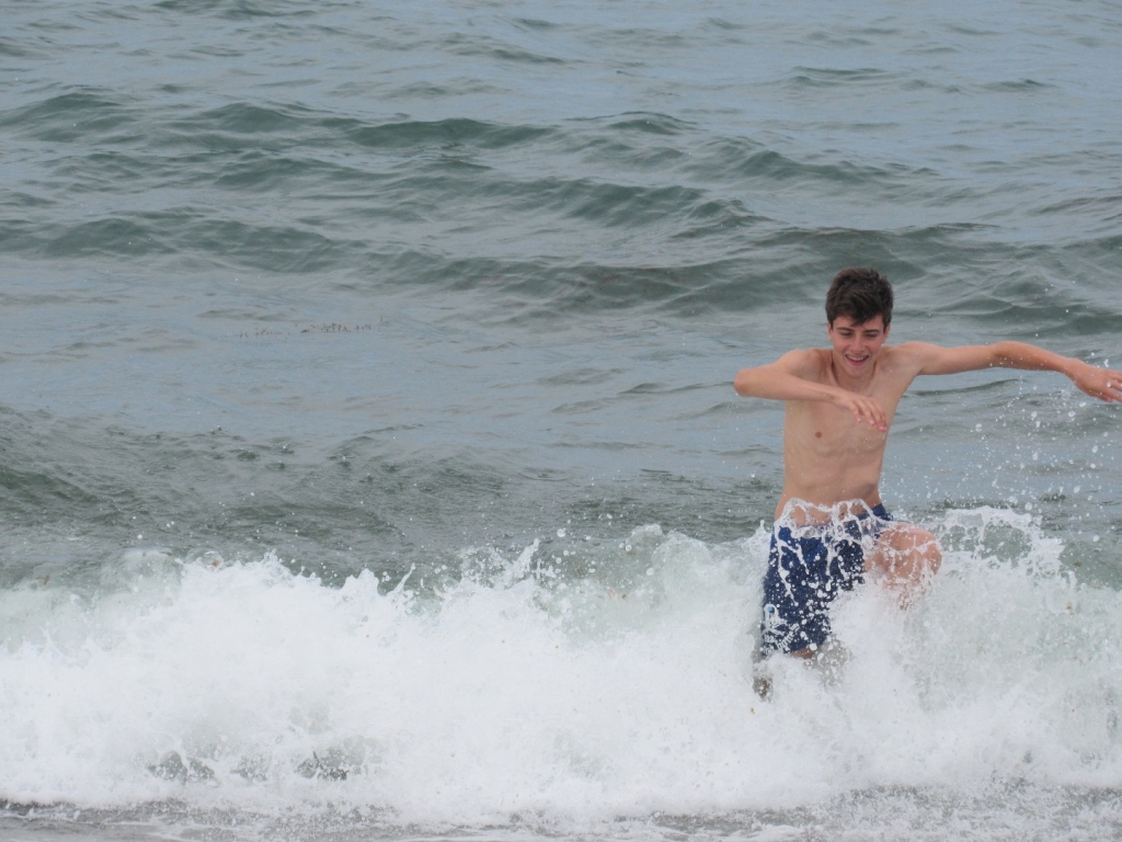 Village Camps International Summer Camp Boston, USA 2015-08-01 https://www.villagecamps.com/journals_admin/images/1387-6788-IMG_0488.jpg