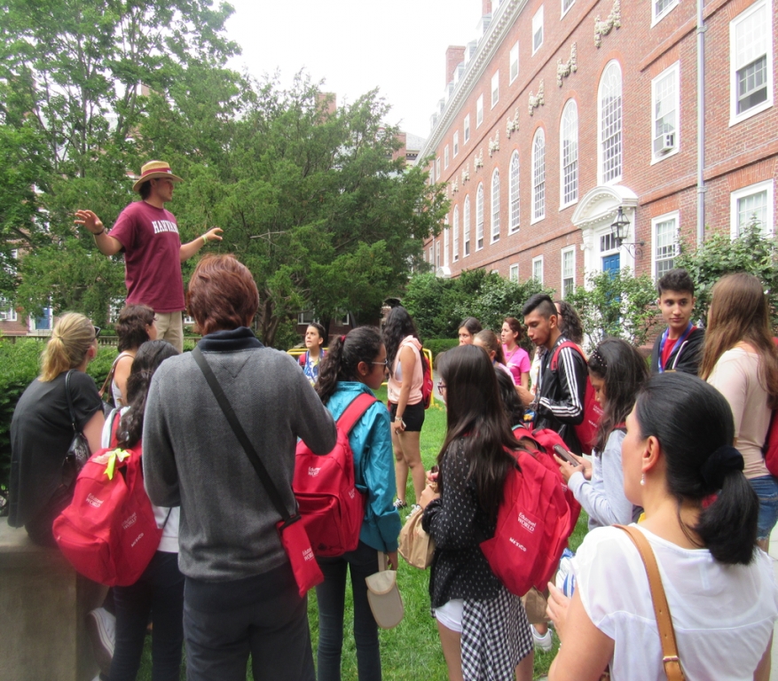 Village Camps International Summer Camp Boston, USA 2015-08-01 https://www.villagecamps.com/journals_admin/images/1420-8862-IMG_0870.jpg