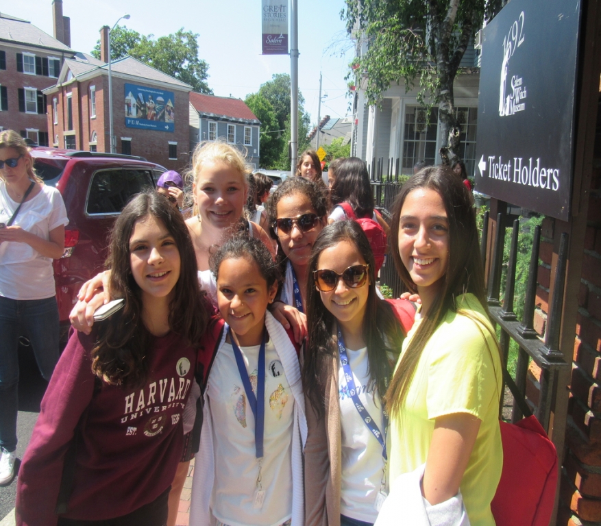 Village Camps International Summer Camp Boston, USA 2015-08-01 https://www.villagecamps.com/journals_admin/images/1422-1011-IMG_1091.jpg