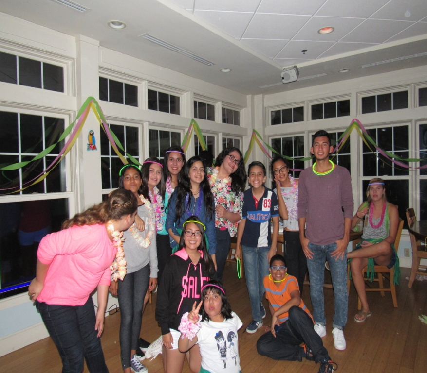 Village Camps International Summer Camp Boston, USA 2015-08-01 https://www.villagecamps.com/journals_admin/images/1424-0632-IMG_1271.jpg