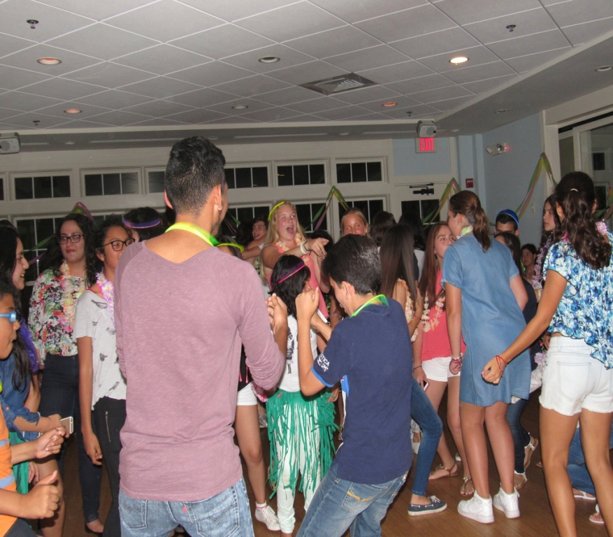 Village Camps International Summer Camp Boston, USA 2015-08-01 https://www.villagecamps.com/journals_admin/images/1424-0655-IMG_1297.jpg Village Camps International Summer Camp Boston, USA 2015-08-01 https://www.villagecamps.com/journals_admin/images/1424-0655-IMG_1297.jpg
