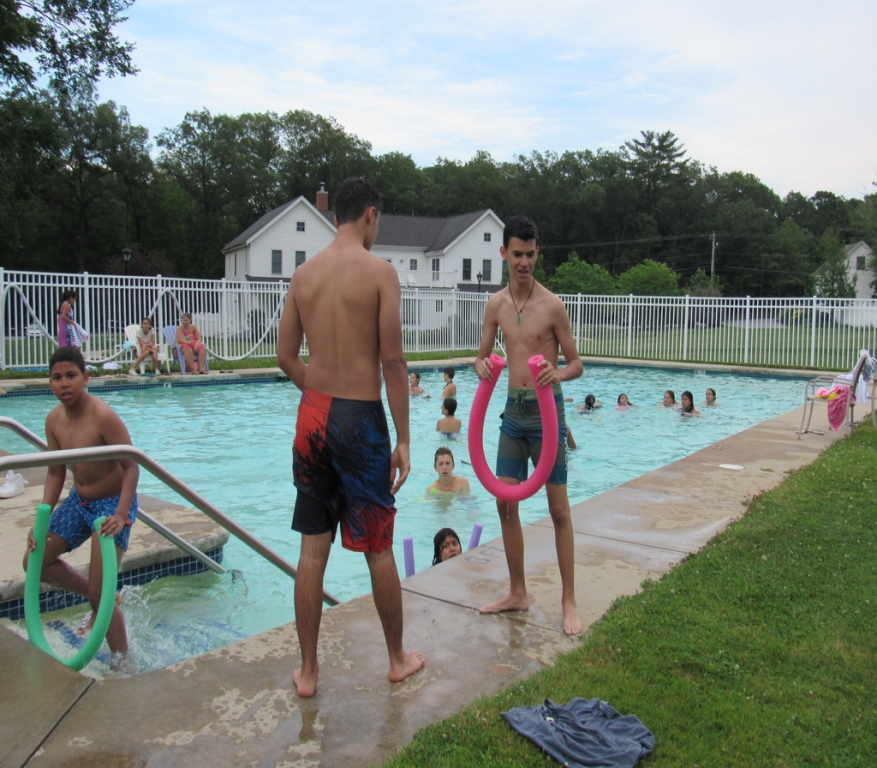 Village Camps International Summer Camp Boston, USA 2015-08-01 https://www.villagecamps.com/journals_admin/images/1425-0892-IMG_1387.jpg