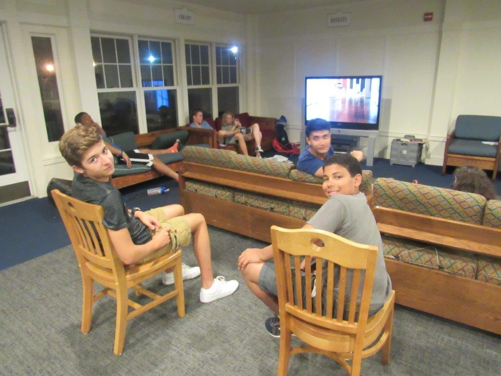 Village Camps International Summer Camp Boston, USA 2015-08-01 https://www.villagecamps.com/journals_admin/images/1435-4434-IMG_2034.jpg