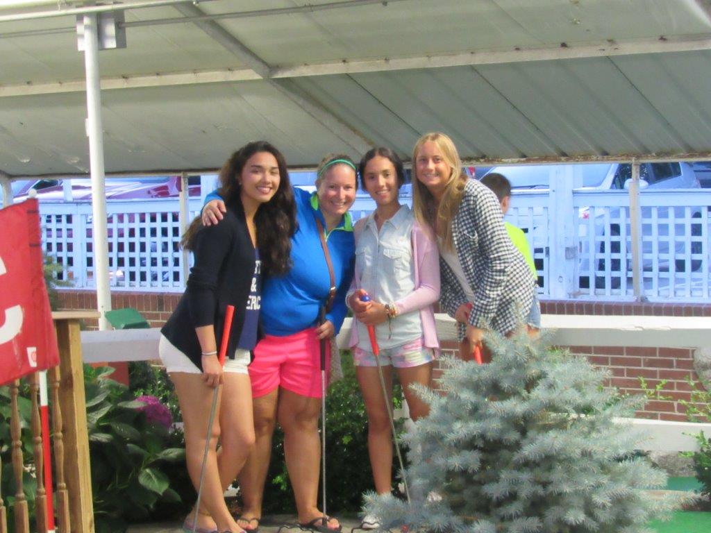Village Camps International Summer Camp Boston, USA 2015-08-01 https://www.villagecamps.com/journals_admin/images/1438-4792-IMG_2069.jpg