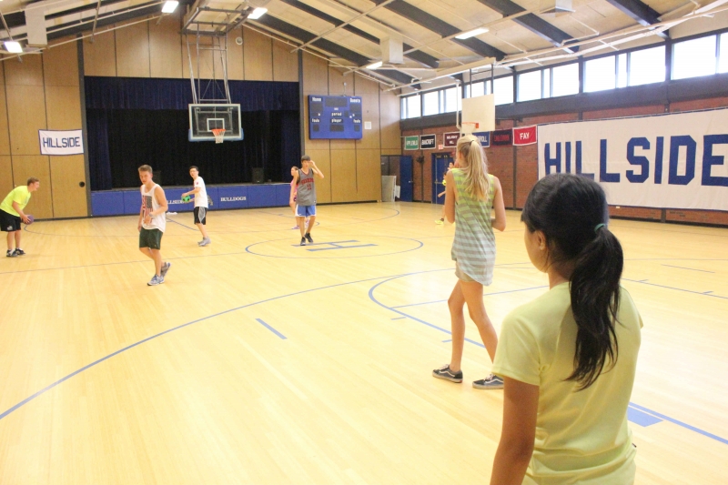 Village Camps International Summer Camp Boston, USA 2015-08-01 https://www.villagecamps.com/journals_admin/images/870-34-@39e.jpg