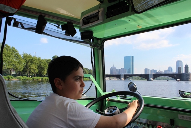 Village Camps International Summer Camp Boston, USA 2015-08-01 https://www.villagecamps.com/journals_admin/images/872-10-087.jpg