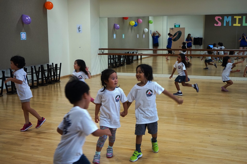 Village Camps International Summer Camp VDC Singapore 2017-07-28 https://www.villagecamps.com/journals_admin/images/1224-0443-DSC00452.jpg