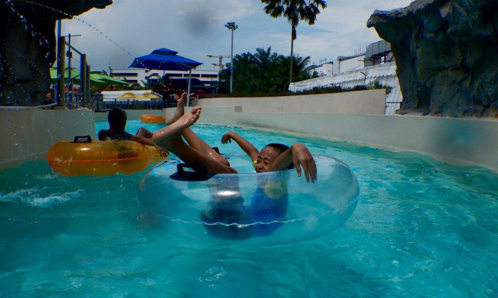 Village Camps International Summer Camp VDC Singapore 2017-07-28 https://www.villagecamps.com/journals_admin/images/1239-9561-DSCN0533.jpg