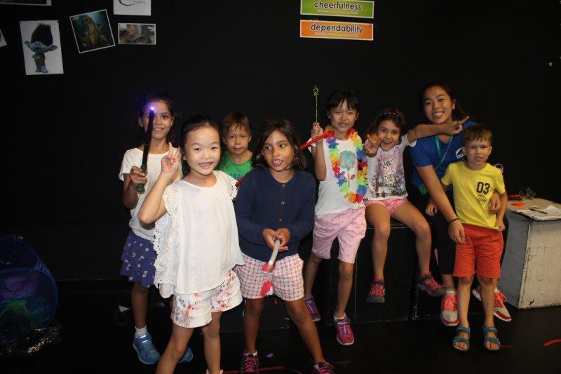 Village Camps International Summer Camp VDC Singapore 2017-07-28 https://www.villagecamps.com/journals_admin/images/1736-7311-IMG_7350.jpg