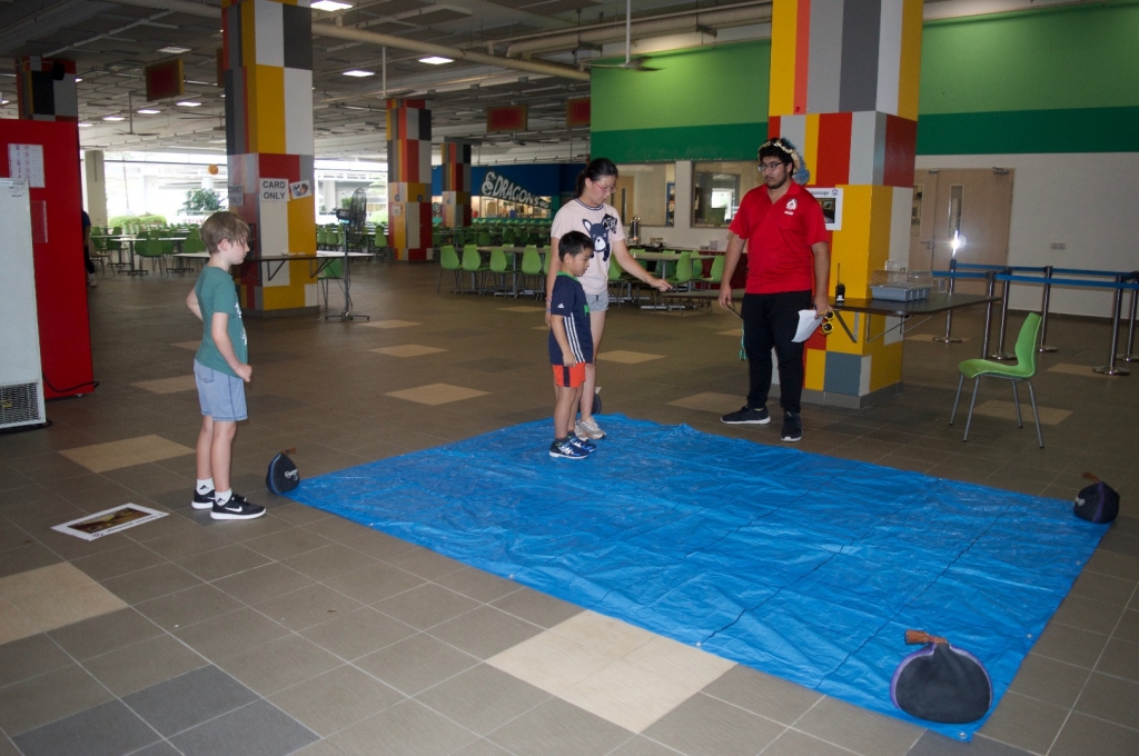 Village Camps International Summer Camp VDC Singapore 2017-07-28 https://www.villagecamps.com/journals_admin/images/1739-7427-DSC_0413.jpg