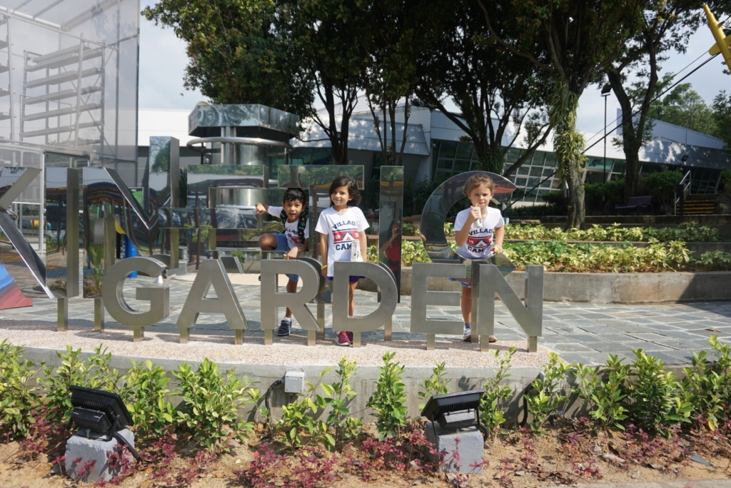 Village Camps International Summer Camp VDC Singapore 2017-07-28 https://www.villagecamps.com/journals_admin/images/1747-4782-IMG_6515.jpg