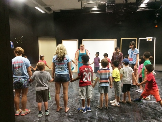 Village Camps International Summer Camp VDC Singapore 2017-07-28 https://www.villagecamps.com/journals_admin/images/978-34-IMG_8756.jpg