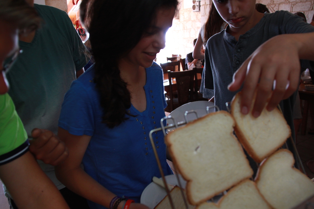 Village Camps International Summer Camp Paphos, Cyprus 2015-07-10 https://www.villagecamps.com/journals_admin/images/1219-0478-3IMG_3492.jpg