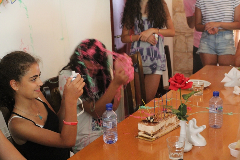 Village Camps International Summer Camp Paphos, Cyprus 2015-07-10 https://www.villagecamps.com/journals_admin/images/898-34-IMG_7486.jpg