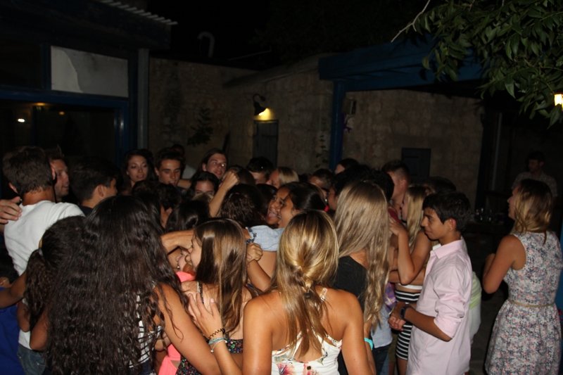 Village Camps International Summer Camp Paphos, Cyprus 2015-07-10 https://www.villagecamps.com/journals_admin/images/904-21-IMG_8550.jpg